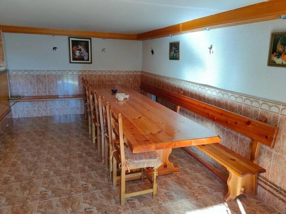 Vivienda De Uso Turistico En Entorno Maravilloso Huerta Del Rey ภายนอก รูปภาพ